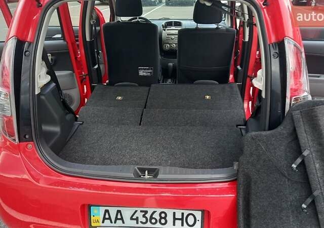 Красный Дайхатсу Сирион, объемом двигателя 1.3 л и пробегом 187 тыс. км за 5700 $, фото 19 на Automoto.ua