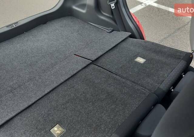 Красный Дайхатсу Сирион, объемом двигателя 1.3 л и пробегом 187 тыс. км за 5700 $, фото 18 на Automoto.ua