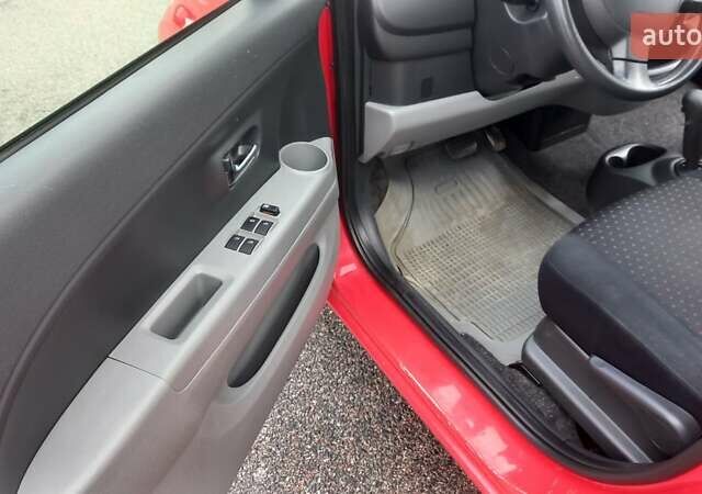 Красный Дайхатсу Сирион, объемом двигателя 1.3 л и пробегом 187 тыс. км за 5700 $, фото 46 на Automoto.ua