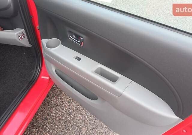 Красный Дайхатсу Сирион, объемом двигателя 1.3 л и пробегом 187 тыс. км за 5700 $, фото 42 на Automoto.ua