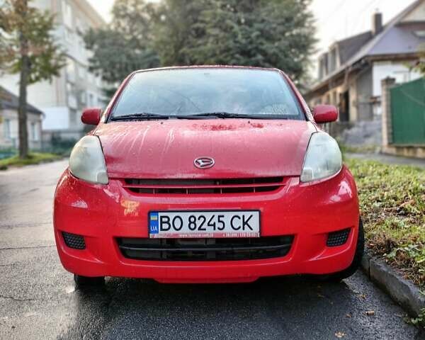 Червоний Дайхатсу Sirion, об'ємом двигуна 1.3 л та пробігом 251 тис. км за 4100 $, фото 6 на Automoto.ua
