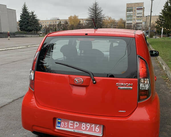Червоний Дайхатсу Sirion, об'ємом двигуна 1.3 л та пробігом 115 тис. км за 7800 $, фото 6 на Automoto.ua