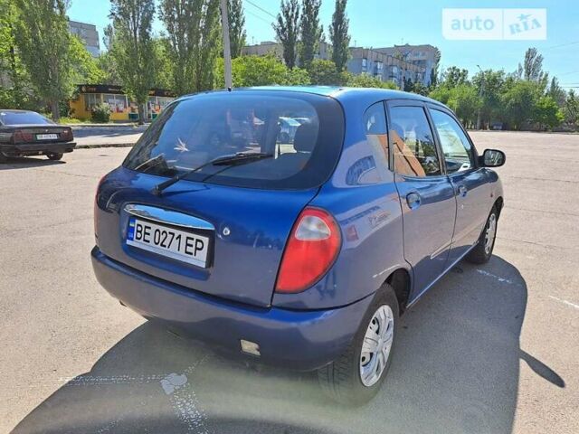 Дайхатсу Sirion, об'ємом двигуна 0.99 л та пробігом 289 тис. км за 2500 $, фото 9 на Automoto.ua