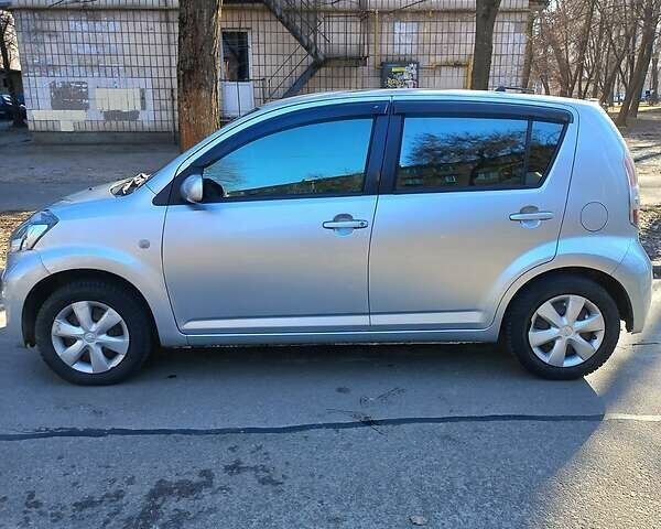 Дайхатсу Sirion, об'ємом двигуна 1.3 л та пробігом 140 тис. км за 5500 $, фото 5 на Automoto.ua