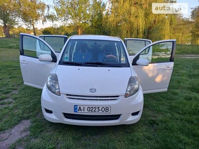 Дайхатсу Sirion, об'ємом двигуна 1 л та пробігом 204 тис. км за 4400 $, фото 6 на Automoto.ua