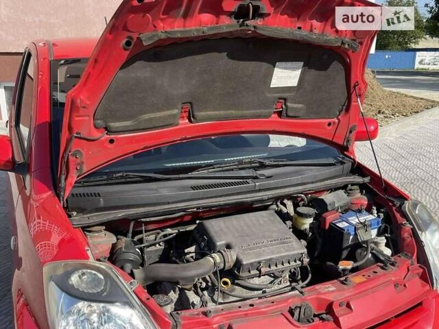 Дайхатсу Сирион, объемом двигателя 1.3 л и пробегом 135 тыс. км за 5490 $, фото 4 на Automoto.ua