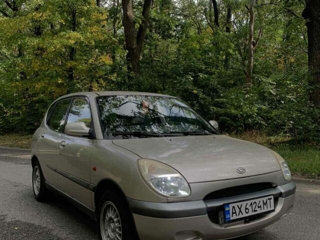 Сірий Дайхатсу Sirion, об'ємом двигуна 1 л та пробігом 200 тис. км за 2600 $, фото 1 на Automoto.ua