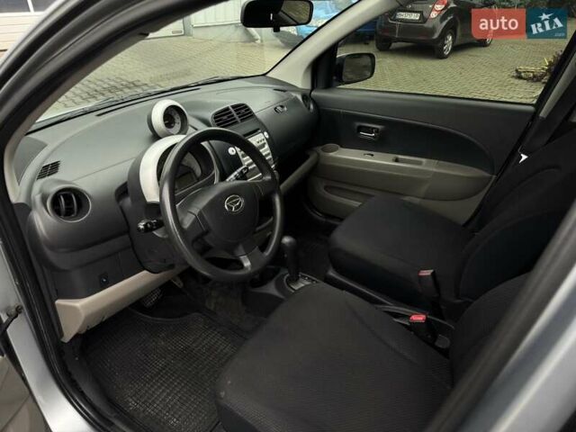 Серый Дайхатсу Сирион, объемом двигателя 1.3 л и пробегом 230 тыс. км за 4900 $, фото 7 на Automoto.ua