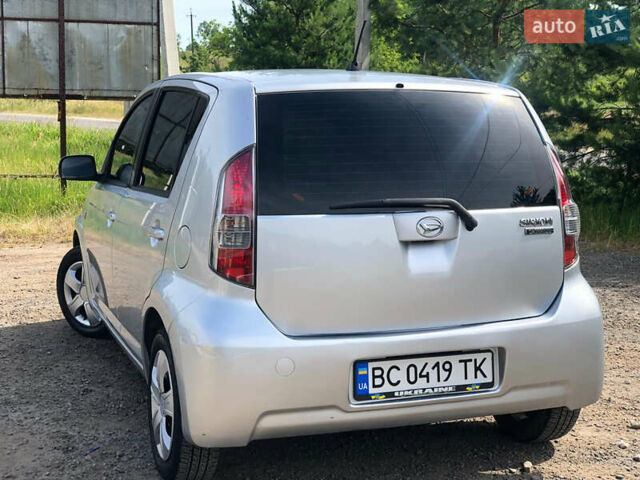 Серый Дайхатсу Сирион, объемом двигателя 1 л и пробегом 147 тыс. км за 4500 $, фото 25 на Automoto.ua