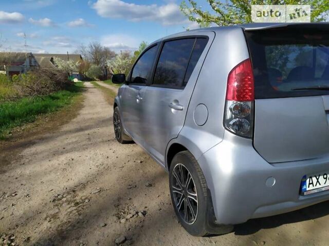 Сірий Дайхатсу Sirion, об'ємом двигуна 1.3 л та пробігом 175 тис. км за 4100 $, фото 2 на Automoto.ua