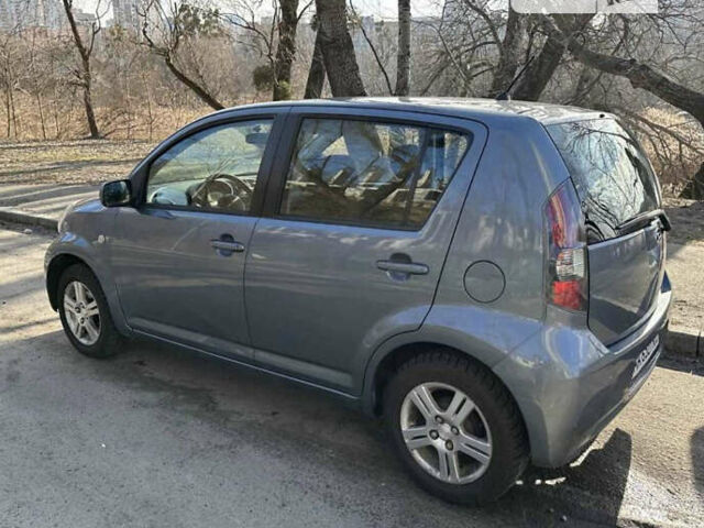 Сірий Дайхатсу Sirion, об'ємом двигуна 1.3 л та пробігом 227 тис. км за 5500 $, фото 5 на Automoto.ua