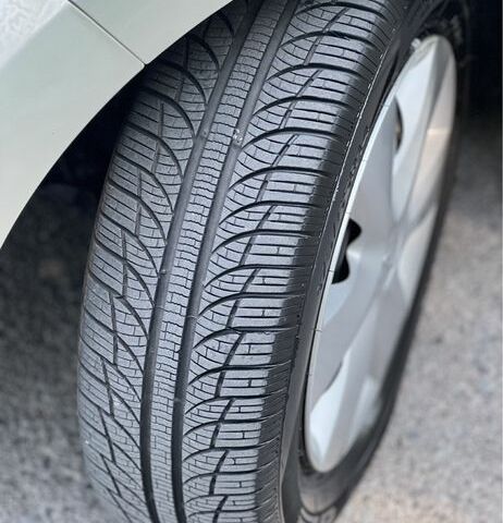 Серый Дайхатсу Сирион, объемом двигателя 1 л и пробегом 212 тыс. км за 4150 $, фото 6 на Automoto.ua