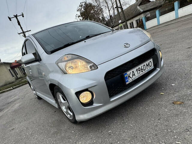 Сірий Дайхатсу Sirion, об'ємом двигуна 1.5 л та пробігом 236 тис. км за 6100 $, фото 8 на Automoto.ua