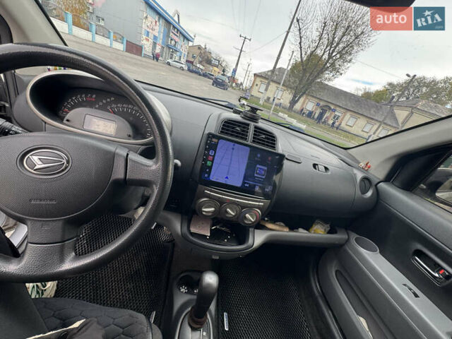 Сірий Дайхатсу Sirion, об'ємом двигуна 1.5 л та пробігом 236 тис. км за 6100 $, фото 13 на Automoto.ua