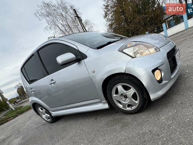 Сірий Дайхатсу Sirion, об'ємом двигуна 1.5 л та пробігом 236 тис. км за 6100 $, фото 9 на Automoto.ua