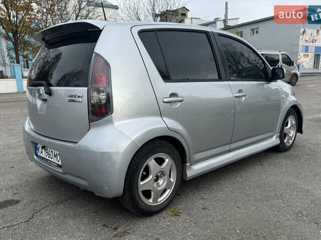 Сірий Дайхатсу Sirion, об'ємом двигуна 1.5 л та пробігом 236 тис. км за 6100 $, фото 3 на Automoto.ua