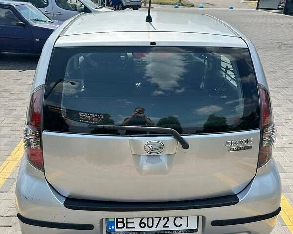 Сірий Дайхатсу Sirion, об'ємом двигуна 1.3 л та пробігом 150 тис. км за 4200 $, фото 5 на Automoto.ua
