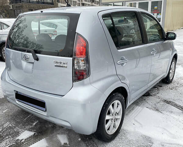 Сірий Дайхатсу Sirion, об'ємом двигуна 1.3 л та пробігом 129 тис. км за 5899 $, фото 4 на Automoto.ua