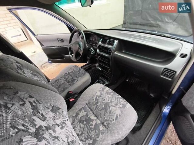 Синий Дайхатсу Сирион, объемом двигателя 0.99 л и пробегом 249 тыс. км за 2750 $, фото 11 на Automoto.ua