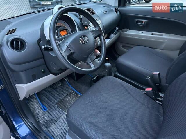 Синій Дайхатсу Sirion, об'ємом двигуна 1.3 л та пробігом 248 тис. км за 5990 $, фото 8 на Automoto.ua