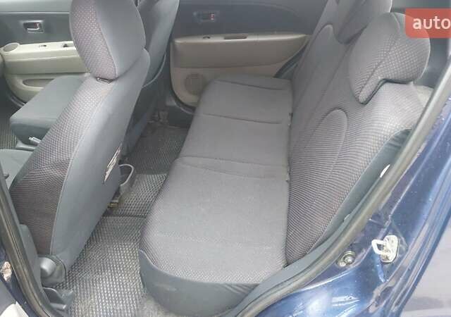 Синій Дайхатсу Sirion, об'ємом двигуна 1.3 л та пробігом 244 тис. км за 2900 $, фото 4 на Automoto.ua