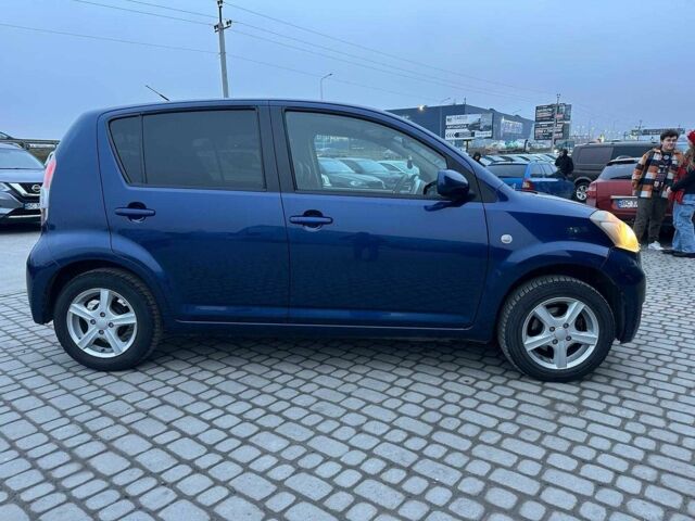 Синий Дайхатсу Сирион, объемом двигателя 1.3 л и пробегом 248 тыс. км за 5990 $, фото 7 на Automoto.ua