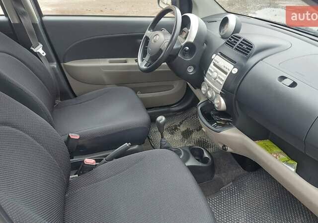 Синій Дайхатсу Sirion, об'ємом двигуна 1.3 л та пробігом 244 тис. км за 2900 $, фото 7 на Automoto.ua