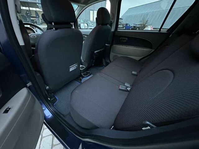 Синий Дайхатсу Сирион, объемом двигателя 1.3 л и пробегом 248 тыс. км за 5990 $, фото 11 на Automoto.ua