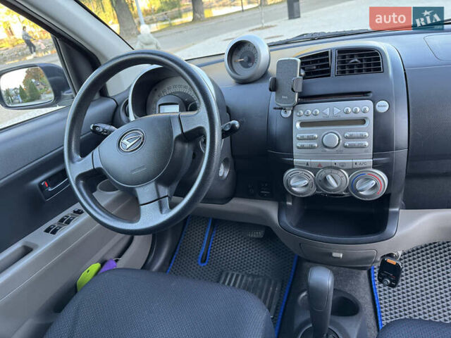 Синий Дайхатсу Сирион, объемом двигателя 1.3 л и пробегом 248 тыс. км за 5500 $, фото 6 на Automoto.ua
