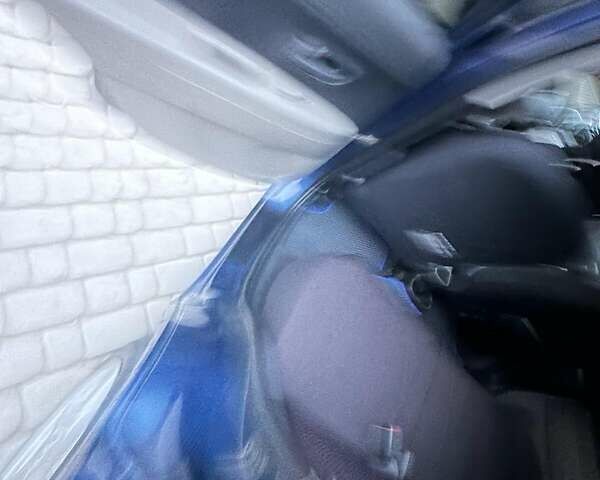 Синій Дайхатсу Sirion, об'ємом двигуна 1.3 л та пробігом 248 тис. км за 5990 $, фото 10 на Automoto.ua
