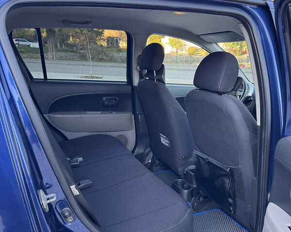 Синий Дайхатсу Сирион, объемом двигателя 1.3 л и пробегом 248 тыс. км за 5500 $, фото 7 на Automoto.ua