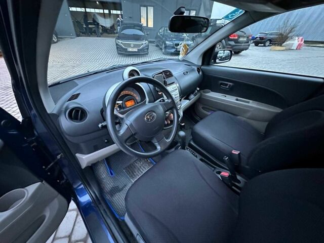 Синий Дайхатсу Сирион, объемом двигателя 1.3 л и пробегом 248 тыс. км за 5990 $, фото 17 на Automoto.ua