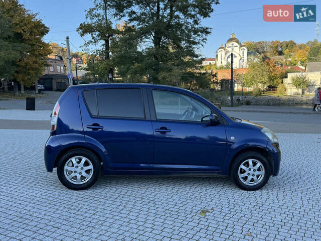 Синий Дайхатсу Сирион, объемом двигателя 1.3 л и пробегом 248 тыс. км за 5500 $, фото 12 на Automoto.ua