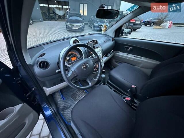 Синій Дайхатсу Sirion, об'ємом двигуна 1.3 л та пробігом 248 тис. км за 5990 $, фото 17 на Automoto.ua