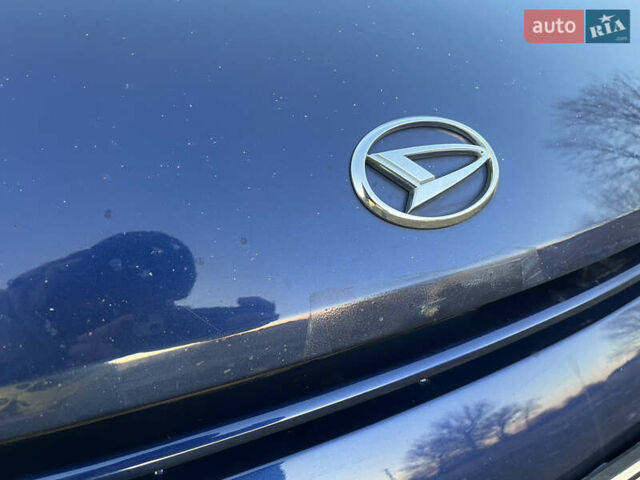 Синій Дайхатсу Sirion, об'ємом двигуна 1.3 л та пробігом 270 тис. км за 3499 $, фото 18 на Automoto.ua