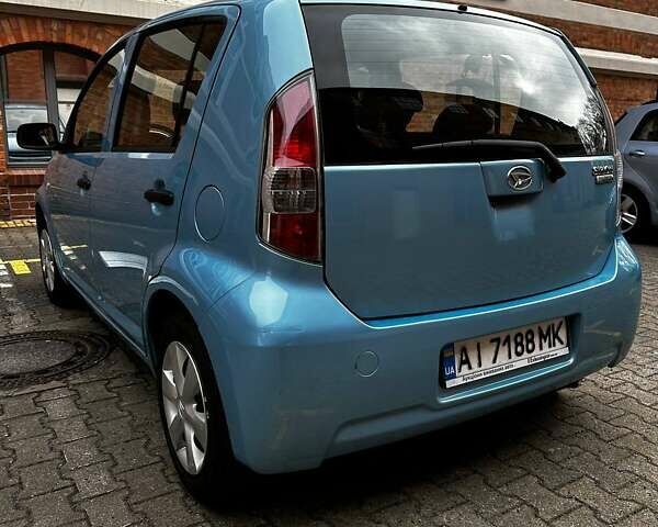 Синій Дайхатсу Sirion, об'ємом двигуна 1 л та пробігом 150 тис. км за 4200 $, фото 23 на Automoto.ua