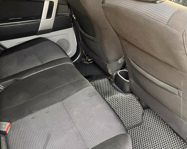 Белый Дайхатсу Териос, объемом двигателя 1.5 л и пробегом 180 тыс. км за 7000 $, фото 8 на Automoto.ua