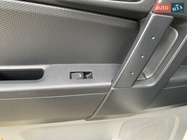 Дайхатсу Териос 2009 в Одессе на Automoto.ua Белый Дайхатсу Териос, объемом двигателя 1.5 л и пробегом 179 тыс. км за 7800 $, фото 25 на Automoto.ua