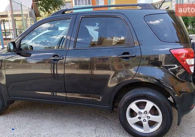 Чорний Дайхатсу Terios, об'ємом двигуна 1.5 л та пробігом 139 тис. км за 7600 $, фото 2 на Automoto.ua