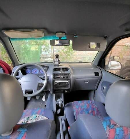 Дайхатсу Териос 1997 в Харькове на Automoto.ua Красный Дайхатсу Териос, объемом двигателя 1.3 л и пробегом 198 тыс. км за 3200 $, фото 11 на Automoto.ua