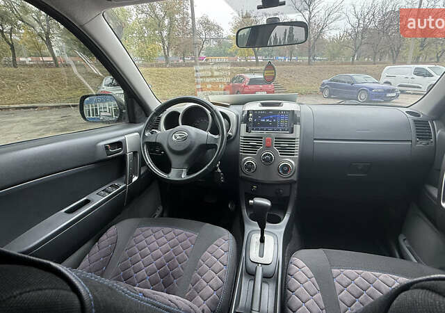 Червоний Дайхатсу Terios, об'ємом двигуна 1.5 л та пробігом 198 тис. км за 6900 $, фото 13 на Automoto.ua
