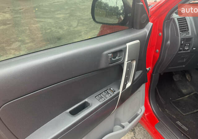 Червоний Дайхатсу Terios, об'ємом двигуна 1.5 л та пробігом 198 тис. км за 6900 $, фото 6 на Automoto.ua
