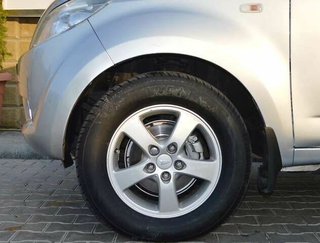 Дайхатсу Териос, объемом двигателя 1.5 л и пробегом 79 тыс. км за 8999 $, фото 8 на Automoto.ua