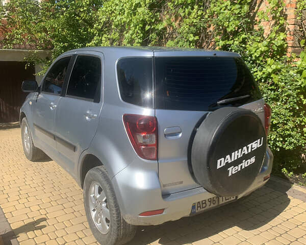 Дайхатсу Териос 2006 в Виннице на Automoto.ua Серый Дайхатсу Териос, объемом двигателя 1.5 л и пробегом 152 тыс. км за 6500 $, фото 5 на Automoto.ua