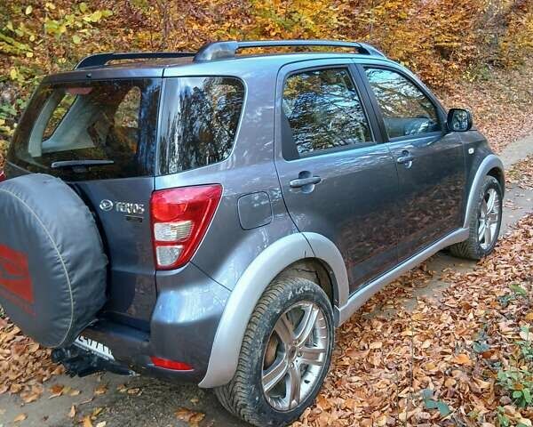 Дайхатсу Terios 2007 у Коломые на Automoto.ua Сірий Дайхатсу Terios, об'ємом двигуна 1.5 л та пробігом 180 тис. км за 7200 $, фото 83 на Automoto.ua