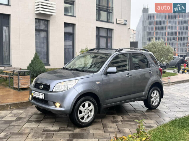 Серый Дайхатсу Териос, объемом двигателя 1.5 л и пробегом 139 тыс. км за 7999 $, фото 23 на Automoto.ua