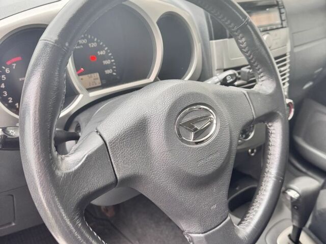 Серый Дайхатсу Териос, объемом двигателя 1.5 л и пробегом 139 тыс. км за 7999 $, фото 3 на Automoto.ua