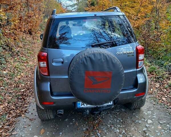 Дайхатсу Terios 2007 у Коломые на Automoto.ua Сірий Дайхатсу Terios, об'ємом двигуна 1.5 л та пробігом 180 тис. км за 7200 $, фото 84 на Automoto.ua