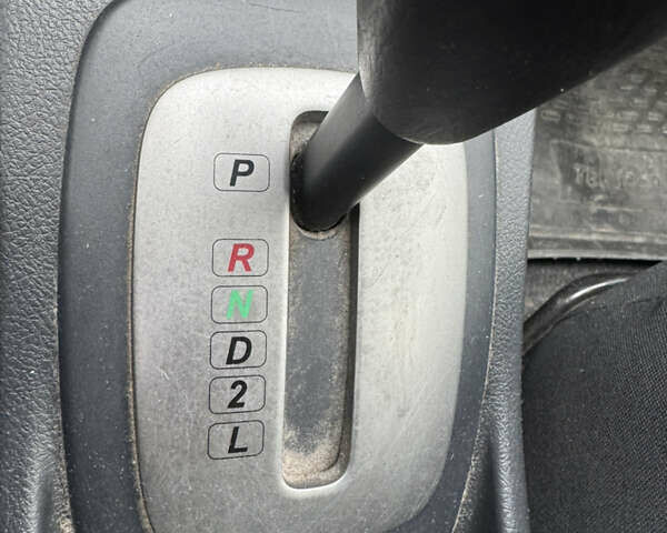 Сірий Дайхатсу Terios, об'ємом двигуна 1.5 л та пробігом 130 тис. км за 5999 $, фото 14 на Automoto.ua