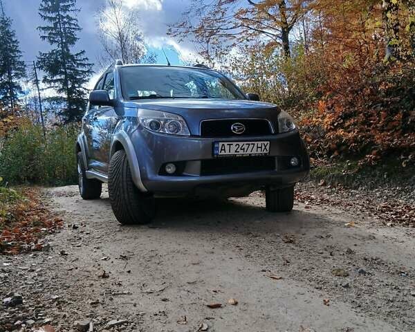 Дайхатсу Terios 2007 у Коломые на Automoto.ua Сірий Дайхатсу Terios, об'ємом двигуна 1.5 л та пробігом 180 тис. км за 7200 $, фото 2 на Automoto.ua